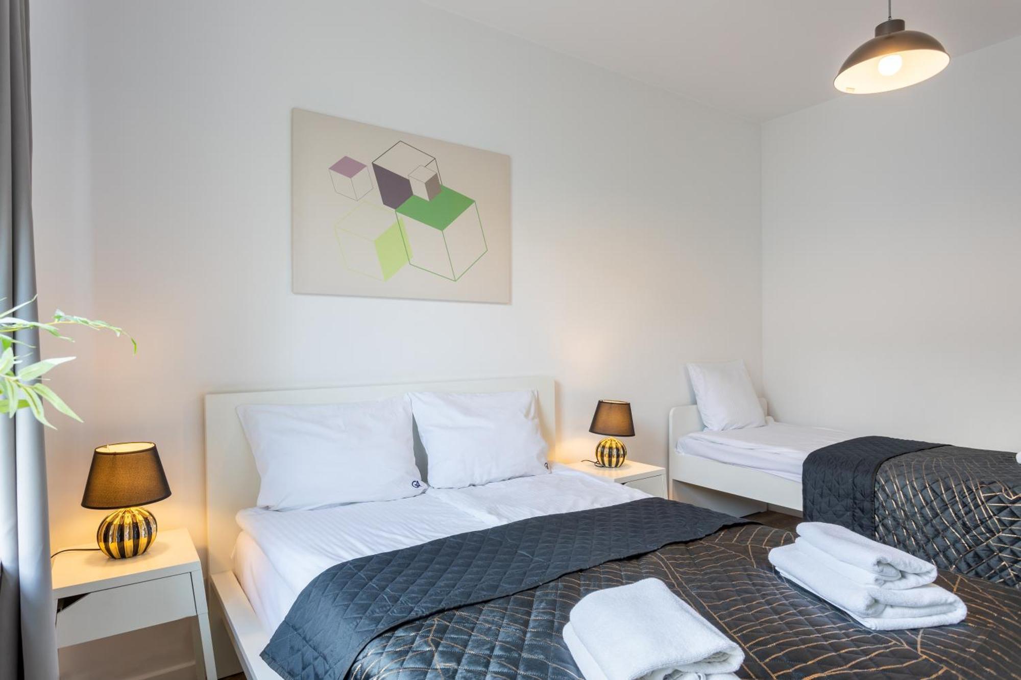 Urban Chic - Pereca - Rondo Onz - Luxury Warsaw Stays - 14 People المظهر الخارجي الصورة