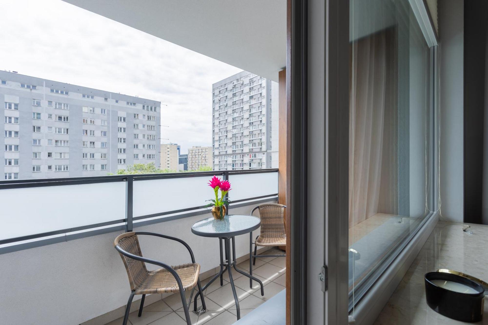 Urban Chic - Pereca - Rondo Onz - Luxury Warsaw Stays - 14 People المظهر الخارجي الصورة
